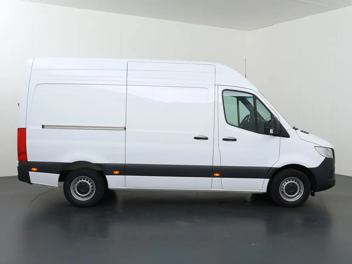 317 CDI L2 H2 Pro | 3 zits | Achteruitrijcamera | Vloer en Wandbetimmering |