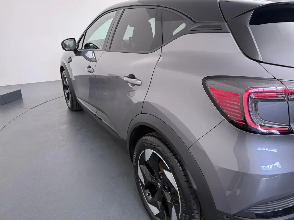 techno full hybrid E-Tech 160 | Google Navigatie | Achteruitrijcamera | Apple CarPlay |