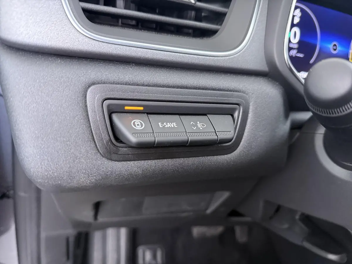 techno full hybrid E-Tech 160 | Google Navigatie | Achteruitrijcamera | Apple CarPlay |
