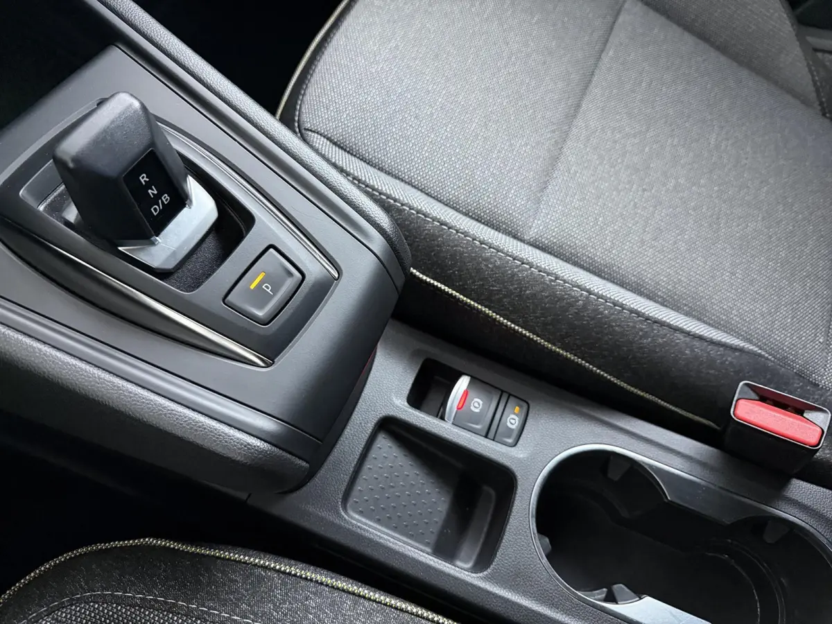 techno full hybrid E-Tech 160 | Google Navigatie | Achteruitrijcamera | Apple CarPlay |