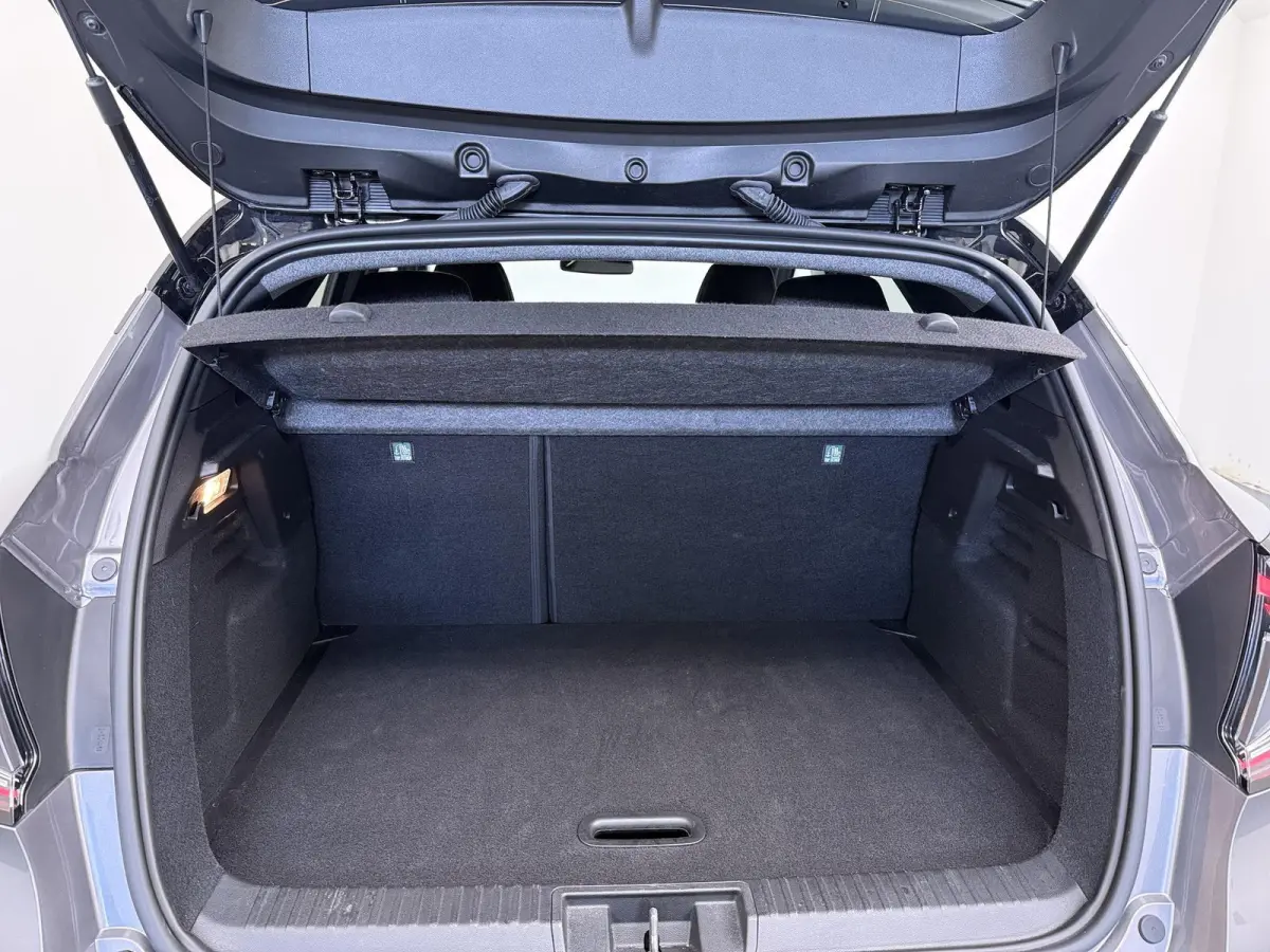 techno full hybrid E-Tech 160 | Google Navigatie | Achteruitrijcamera | Apple CarPlay |