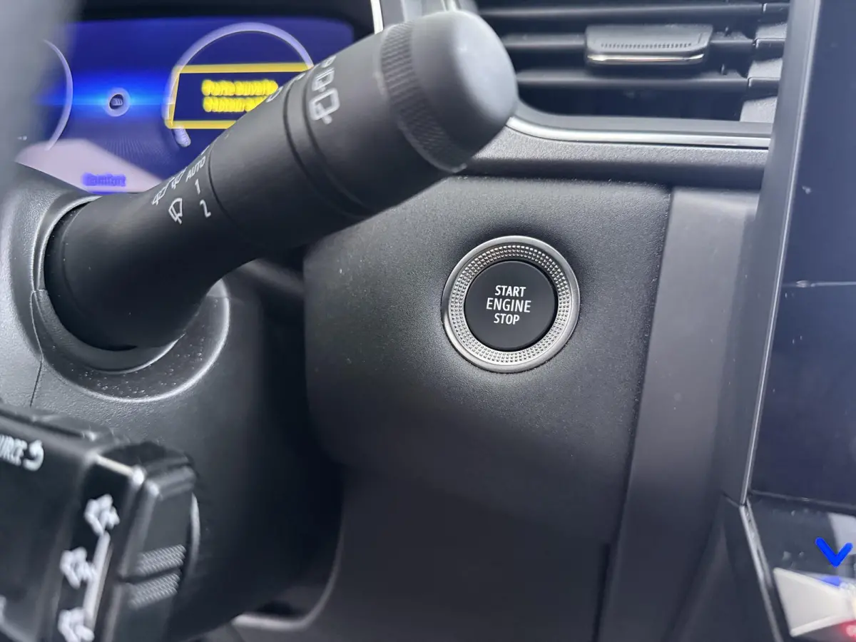 techno full hybrid E-Tech 160 | Google Navigatie | Achteruitrijcamera | Apple CarPlay |