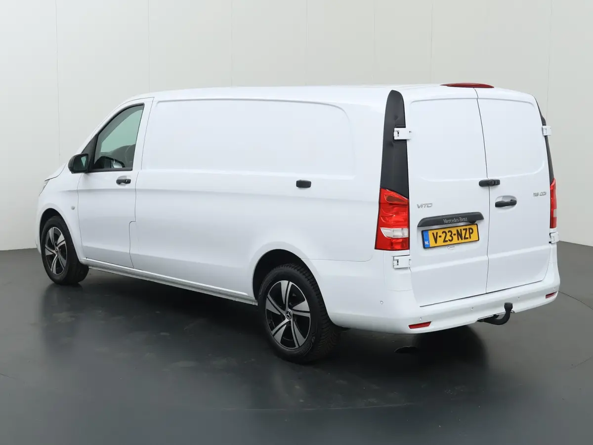 116 CDI | Aut. | XL L3 | Select | 3 zits | Stoelverwarming | LED koplampen | Vloer en Wand Betimmering | LM Velgen | Cruise Control | Apple Carplay/Android Auto | Trekhaak 2500 KG. AHW | Cer