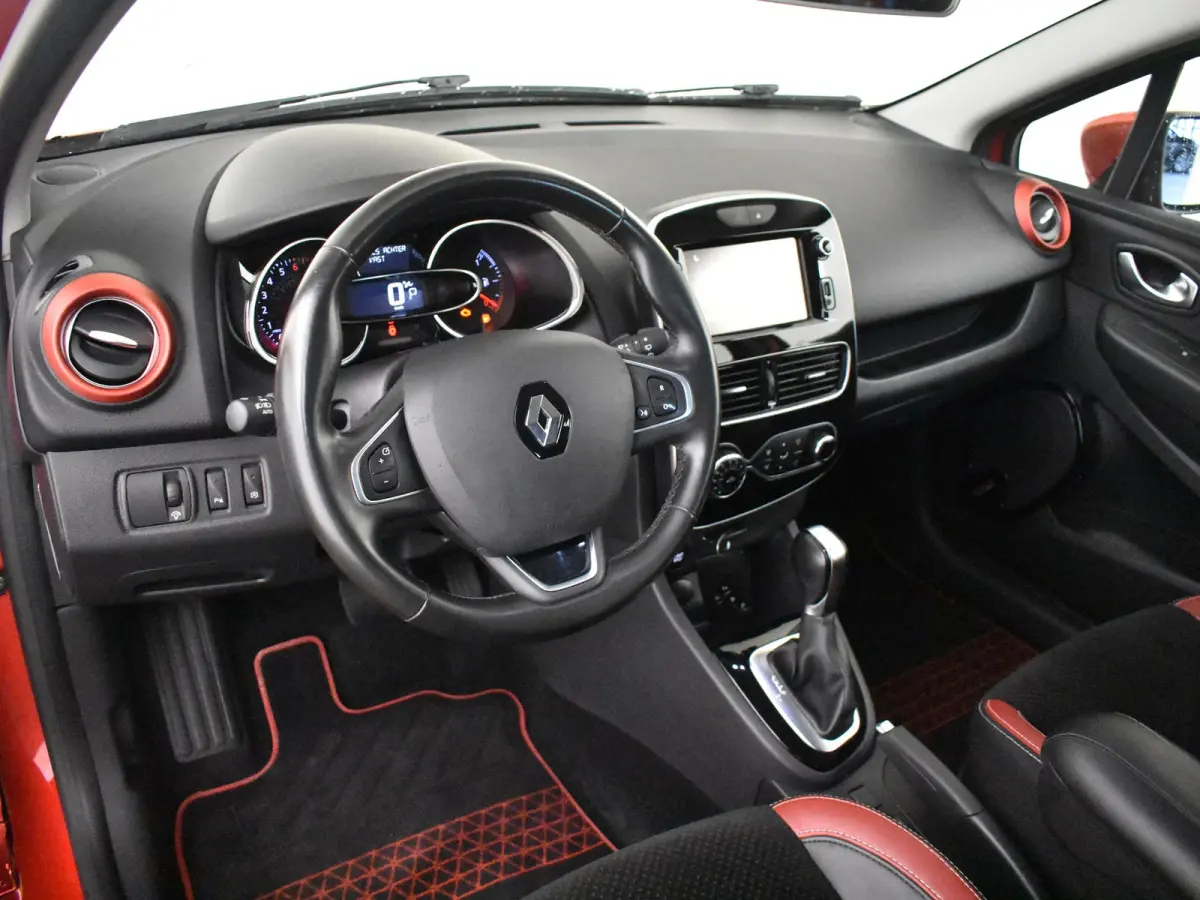 1.2 TCe Intens | Climate control | Cruise control | DAB | Navi | Keyless entry/start | 16"LMV