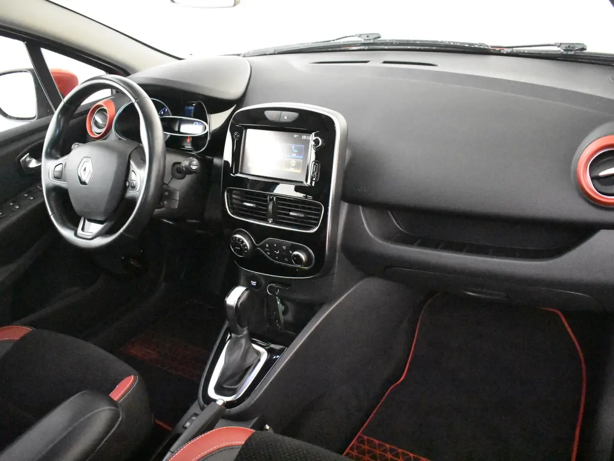1.2 TCe Intens | Climate control | Cruise control | DAB | Navi | Keyless entry/start | 16"LMV