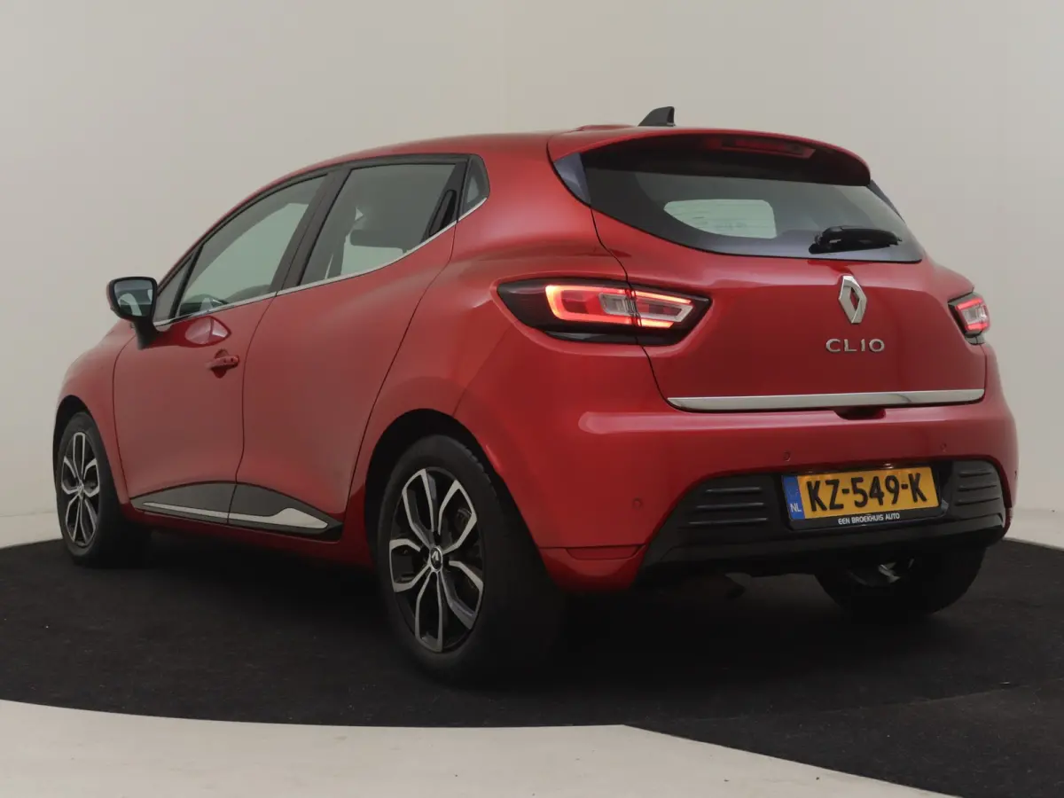 1.2 TCe Intens | Climate control | Cruise control | DAB | Navi | Keyless entry/start | 16"LMV