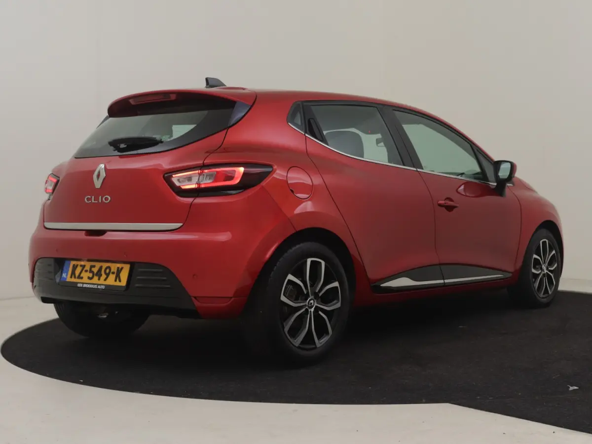 1.2 TCe Intens | Climate control | Cruise control | DAB | Navi | Keyless entry/start | 16"LMV