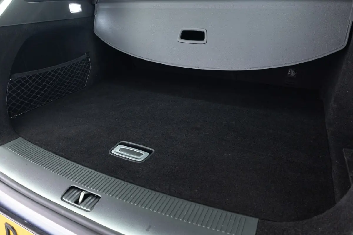 Luxury 70 kWh | LEDER | PANORAMADAK| SOH 92%| !