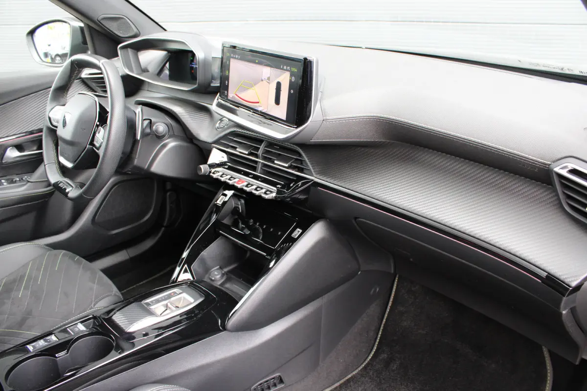 1.2 Hybrid 145 GT | Automaat | Navigatie | Camera voor + achter | Massage | Stoelverwarming | Alcantara |