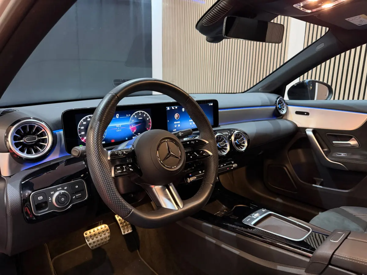 A200 Star Edition AMG Line LIMITED 2025 Alphine Greyy Pano Camera
