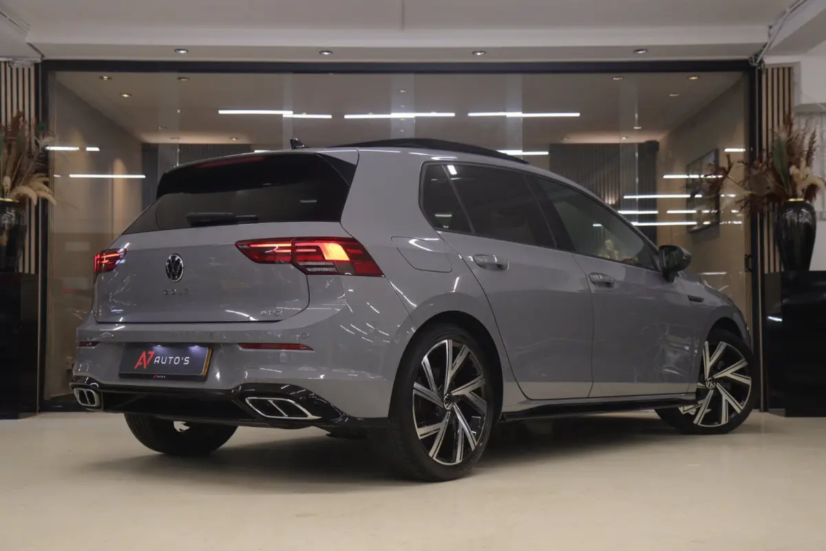1.5 eTSI R-Line Business PANO/CAM/CARPLAY/ACC/VOL