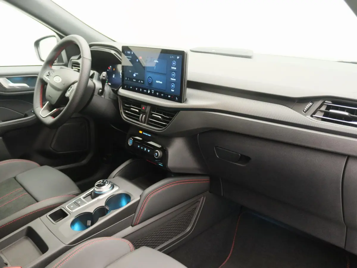 2.5 PHEV ST-Line X | UIT VOORRAAD LEVERBAAR | Elektrische Trekhaak | All weather banden |