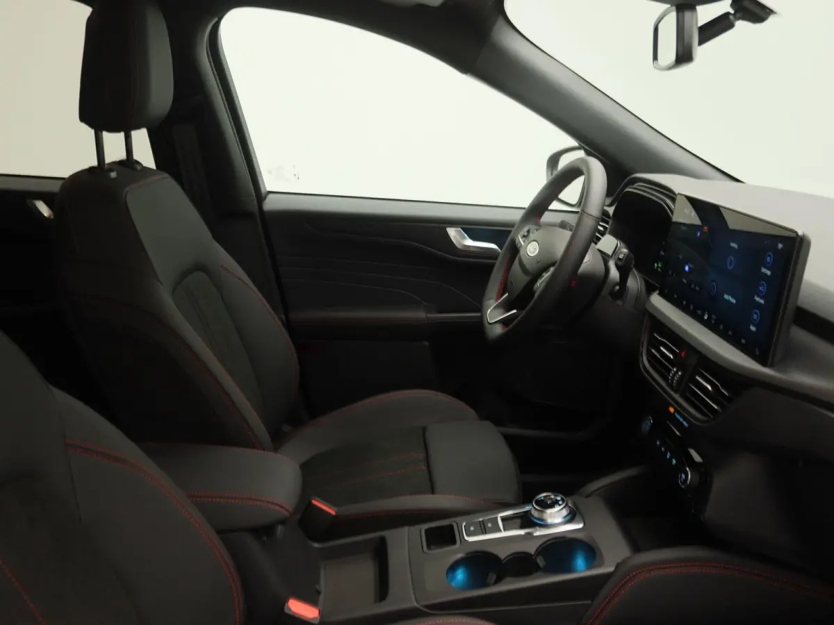 2.5 PHEV ST-Line X | UIT VOORRAAD LEVERBAAR | Elektrische Trekhaak | All weather banden |