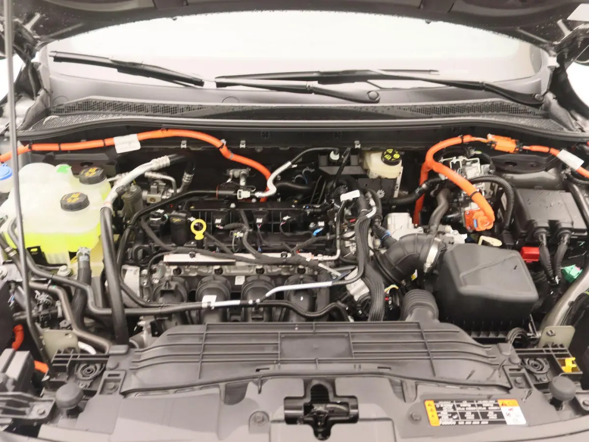2.5 PHEV ST-Line X | UIT VOORRAAD LEVERBAAR | Elektrische Trekhaak | All weather banden |