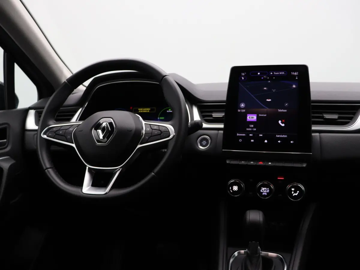 E-Tech Hybrid 145pk Techno | Achteruitrijcamera | Navigatie | Parkeersensoren voor/achter | Climate control |