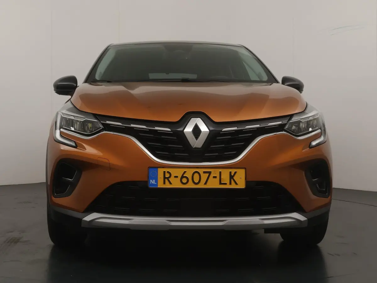 E-TECH plug-in hybrid 160 Intens | SoH 95% | Parkeercamera | Apple Carplay/Android Auto | Trekhaak |