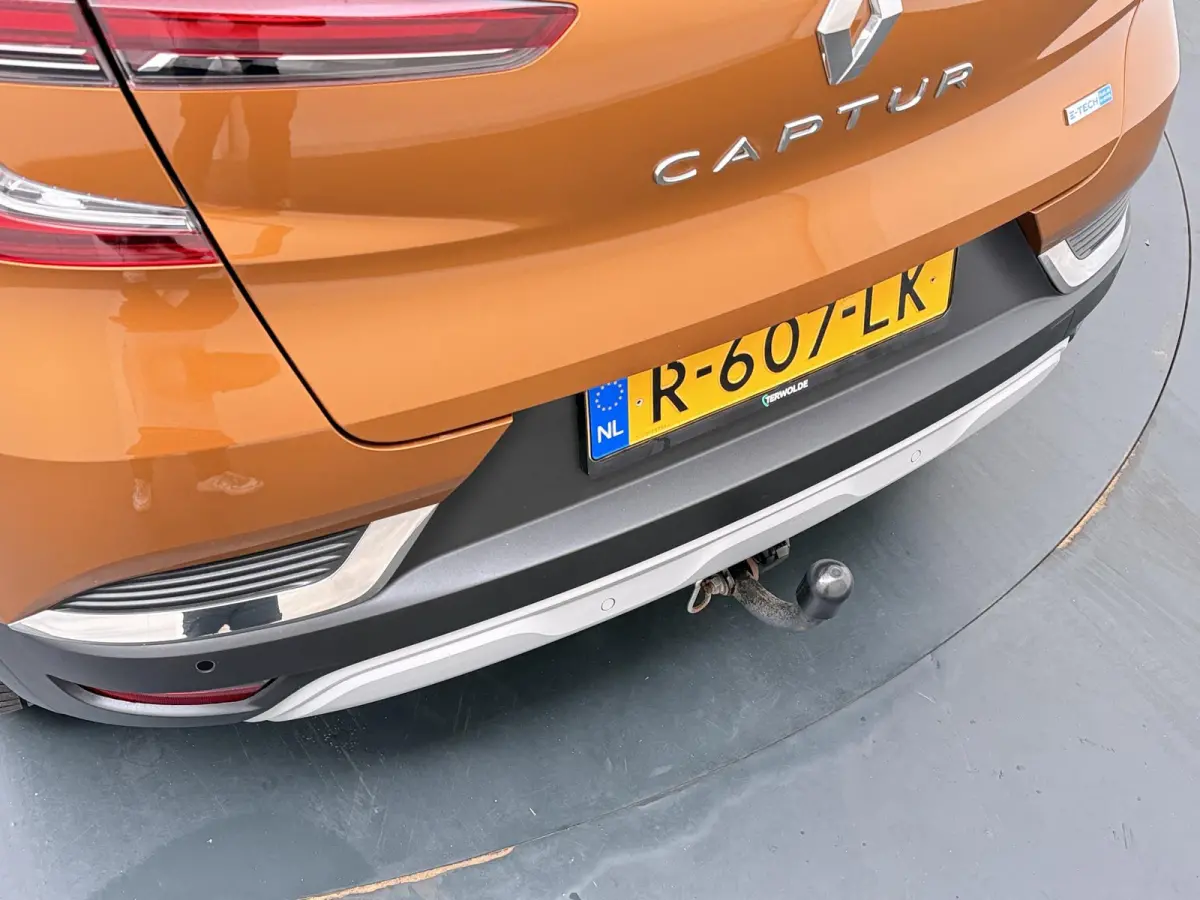 E-TECH plug-in hybrid 160 Intens | SoH 95% | Parkeercamera | Apple Carplay/Android Auto | Trekhaak |