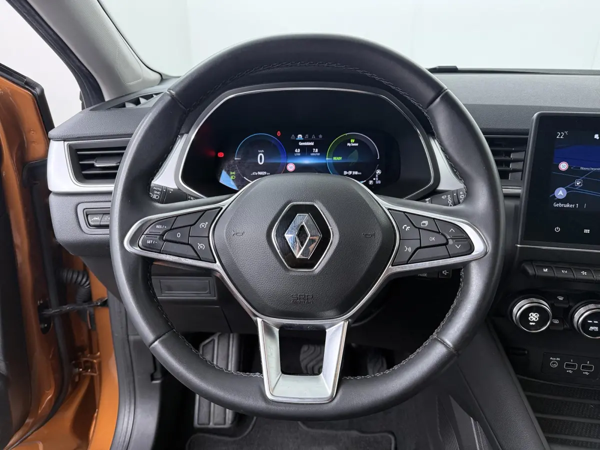 E-TECH plug-in hybrid 160 Intens | SoH 95% | Parkeercamera | Apple Carplay/Android Auto | Trekhaak |