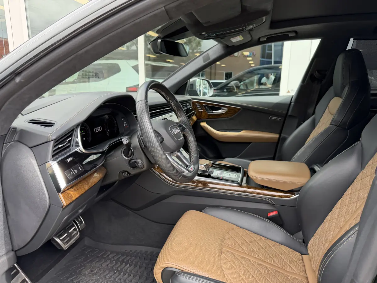 60 TFSI e quattro Pro Line S Competition Dark Olive | ABT