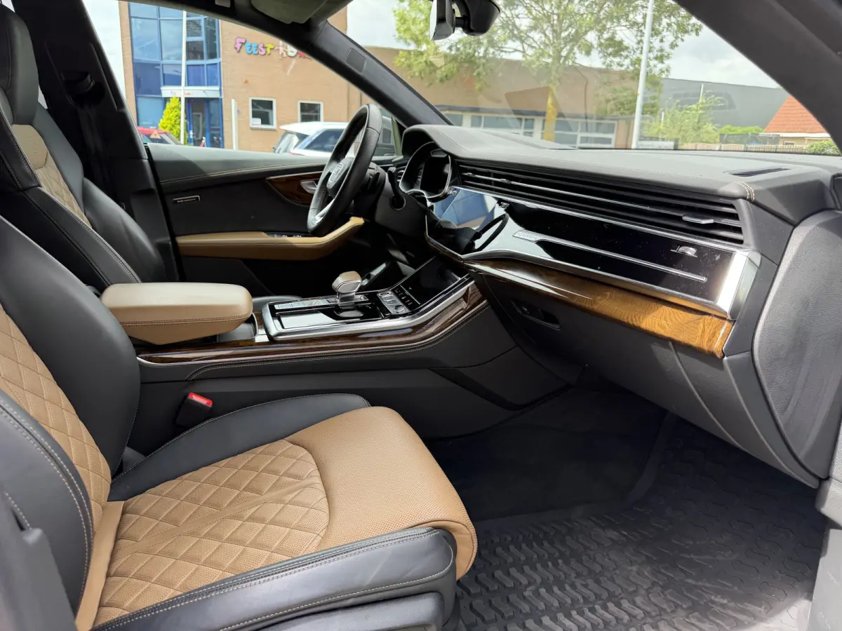 60 TFSI e quattro Pro Line S Competition Dark Olive | ABT