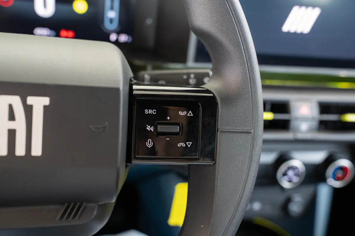 1.2 Hybrid ICON | Tot 8 Jaar Garantie | Apple Carplay & Android Auto | Parkeersensoren | Cruise Controle | Airco | USB |
