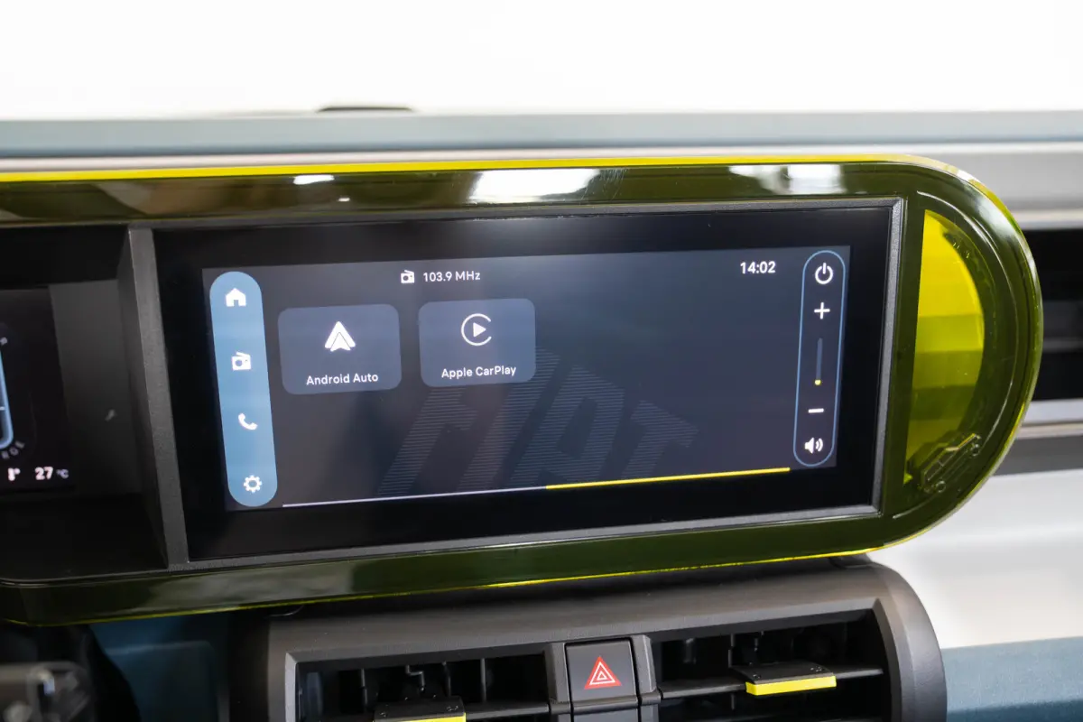 1.2 Hybrid ICON | Tot 8 Jaar Garantie | Apple Carplay & Android Auto | Parkeersensoren | Cruise Controle | Airco | USB |