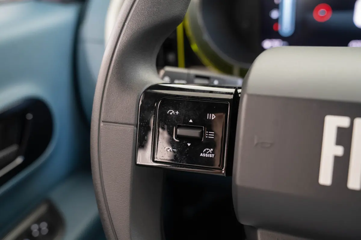 1.2 Hybrid ICON | Tot 8 Jaar Garantie | Apple Carplay & Android Auto | Parkeersensoren | Cruise Controle | Airco | USB |