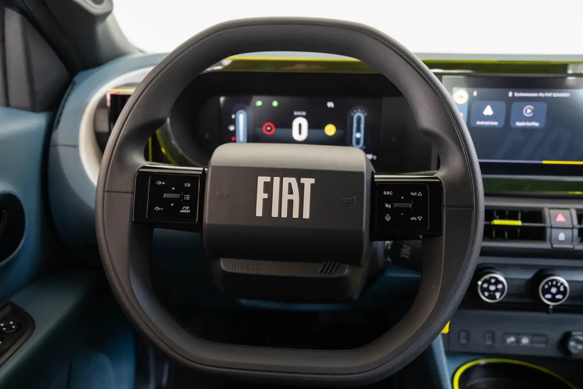 1.2 Hybrid ICON | Tot 8 Jaar Garantie | Apple Carplay & Android Auto | Parkeersensoren | Cruise Controle | Airco | USB |