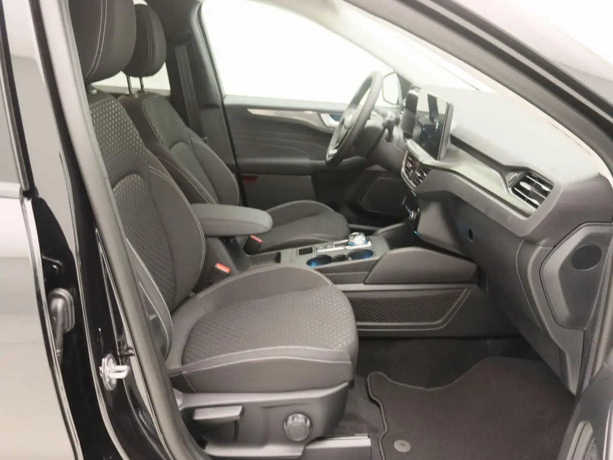 2.5 PHEV Titanium | UIT VOORRAAD LEVERBAAR | Elektrische Trekhaak | Adaptieve Cruise | 360 graden camera | All weather banden |