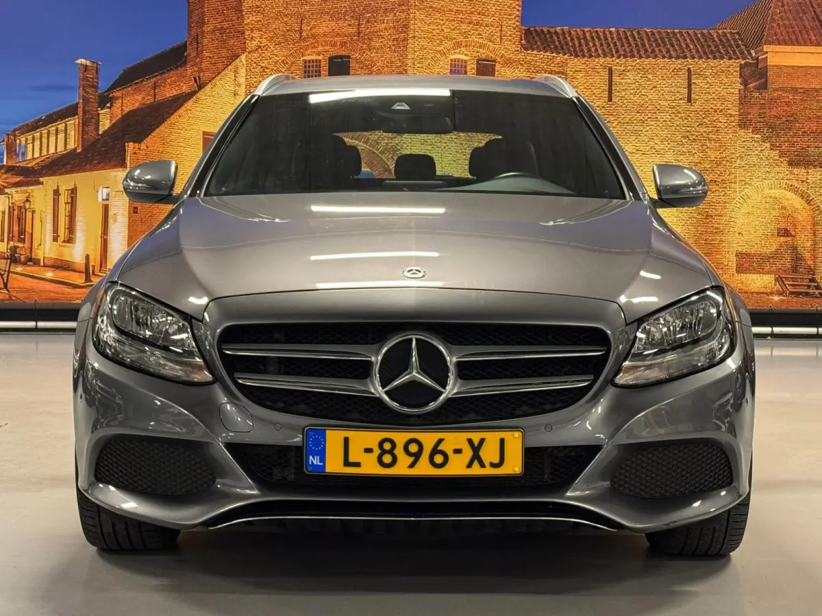 350e Lease Edition Aut Leer Camera