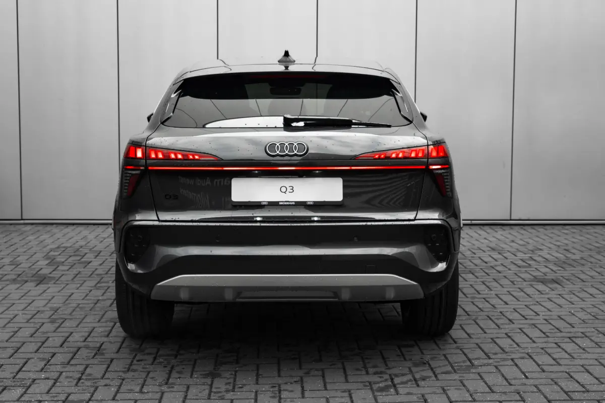 Advanced edition e-hybrid 272 pk | Achteruitrijcamera | Achteruitrijcamera | Adaptive cruise control