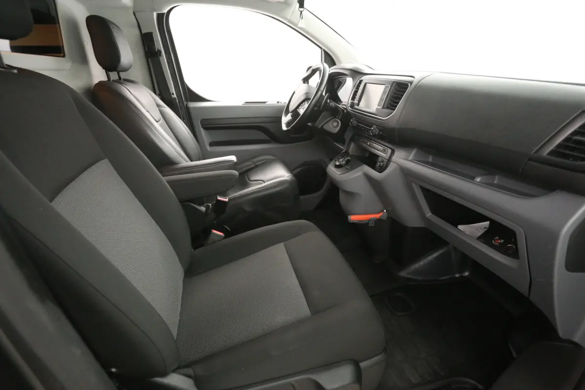 2.0 BlueHDI 145PK L2H1 | Automaat | Airco | Cruise | Camera | Carplay | Parkeersens.