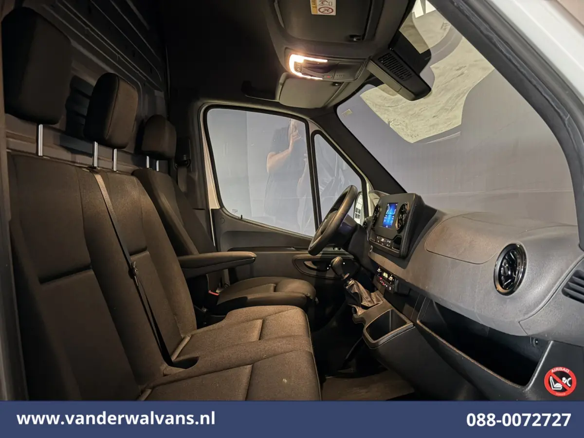317 CDI 170pk L2H2 Euro6 Airco | Camera | Apple Carplay | Cruisecontrol Android Auto, Stoelverwarming, Chauffeursstoel, Parkeersensoren, Bijrijdersbank
