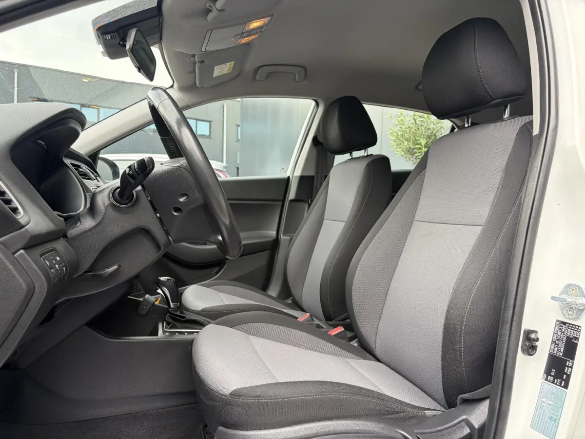 1.0 T-GDI Comfort | Automaat | Airco | Cruise Control | Parkeersensoren | Onderhouden | Mooie auto!!
