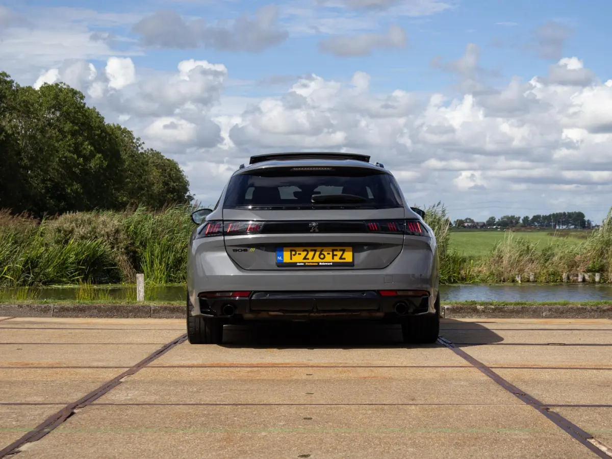 1.6 HYbrid Peugeot Sport Engineered Pano 360 camera Memory