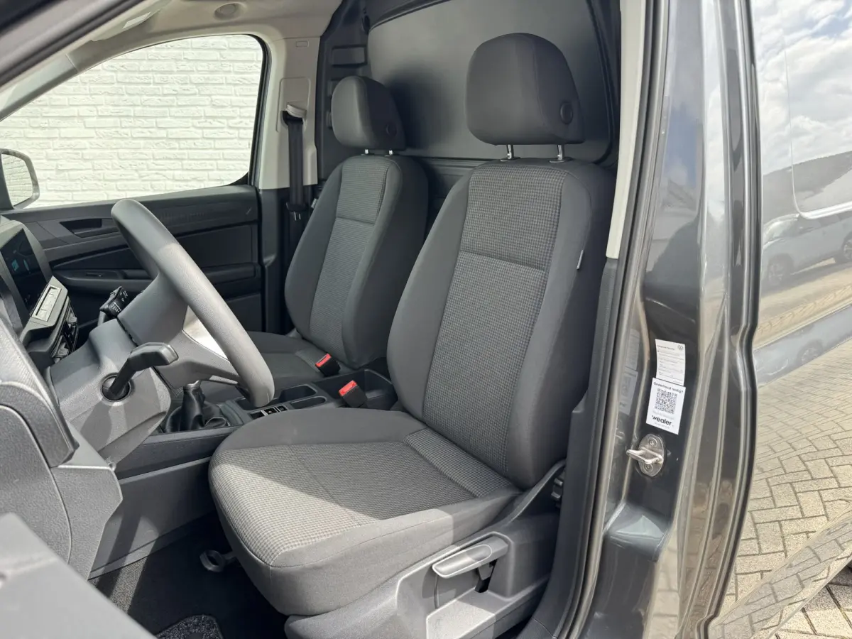 2.0 TDI Trend Cruise Clima Pdc 4 Seizoenen banden Lat om Lat betimmering