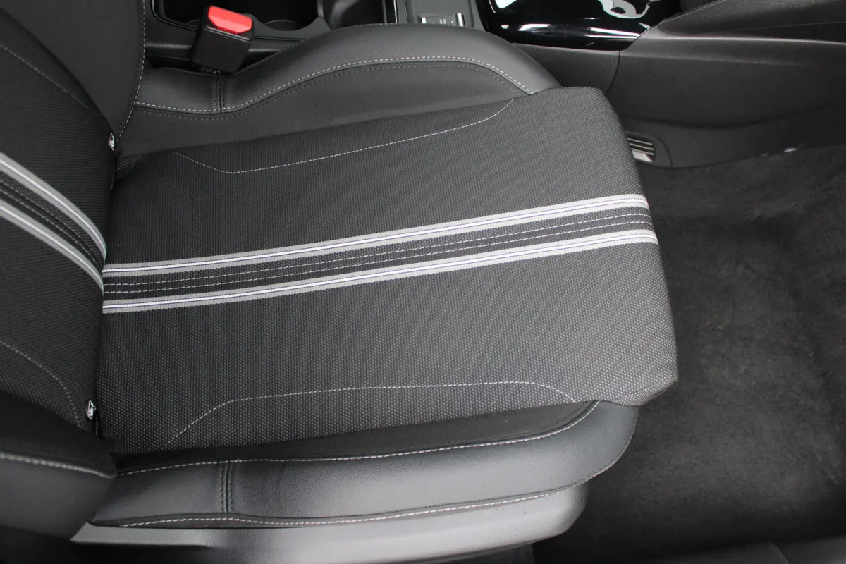1.2 Turbo Hybrid GS | Automaat | Navigatie | Camera | NL auto | Apple carplay | Adaptieve cruise control |