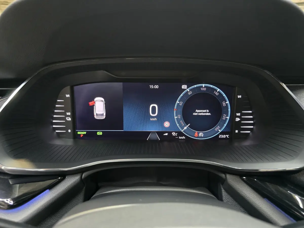 1.4 TSI iV PHEV Business Edition Plus Pano Leder Camera Navi 19"LM