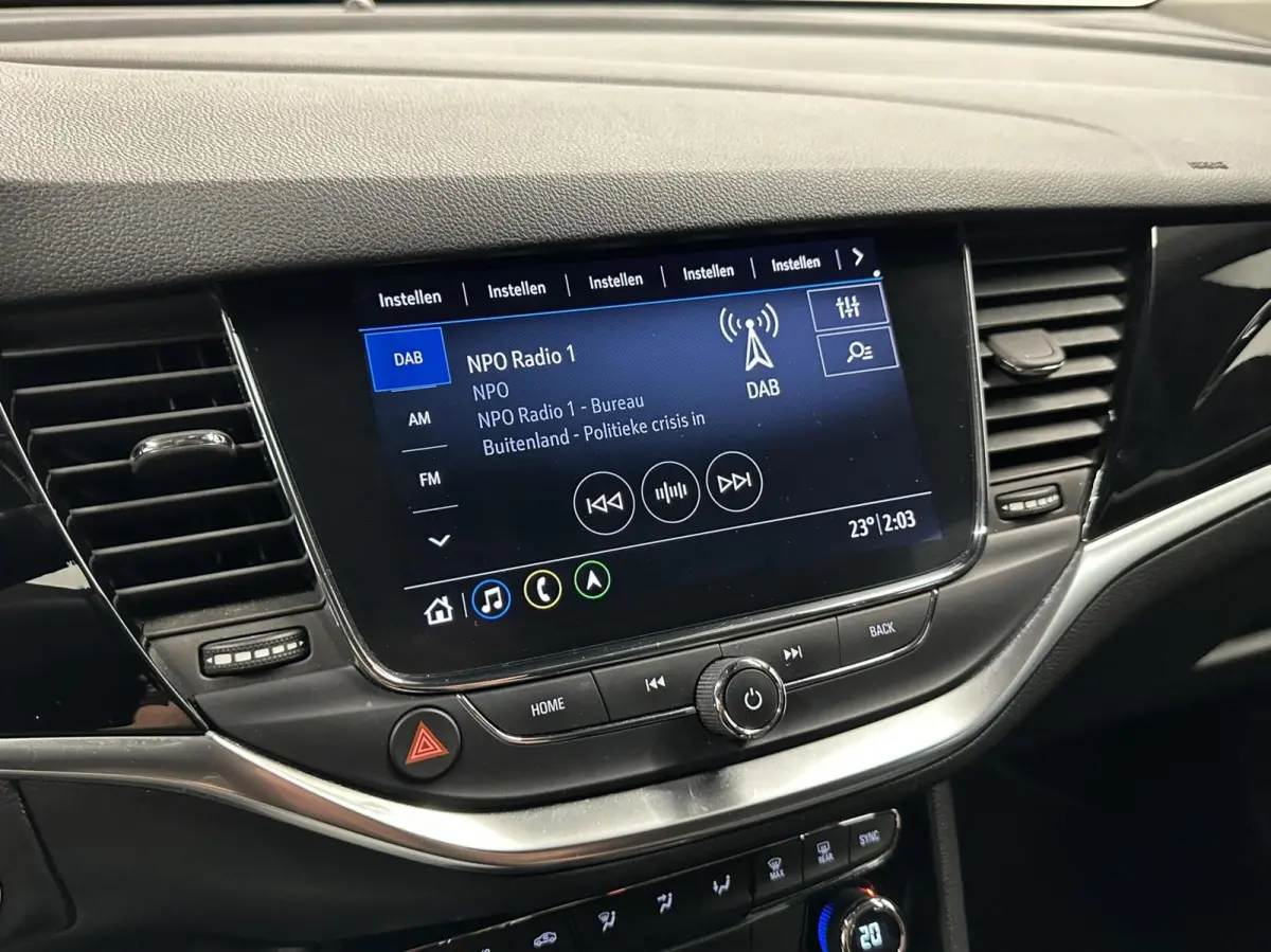 1.2 Business Elegance CARPLAY NAVI CRUISE ECC CRUISE LM.