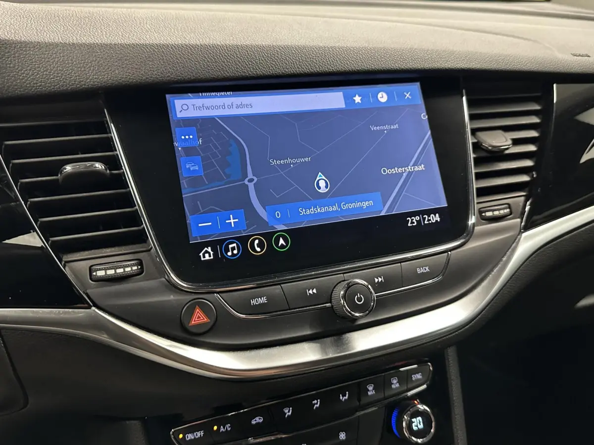 1.2 Business Elegance CARPLAY NAVI CRUISE ECC CRUISE LM.