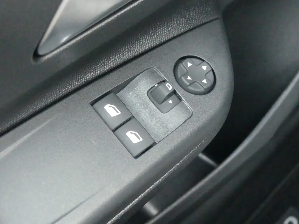 1.2 Level 2 | AIRCO | CRUISE | APPLE CARPLAY / ANDROID AUTO | LMV 16" |