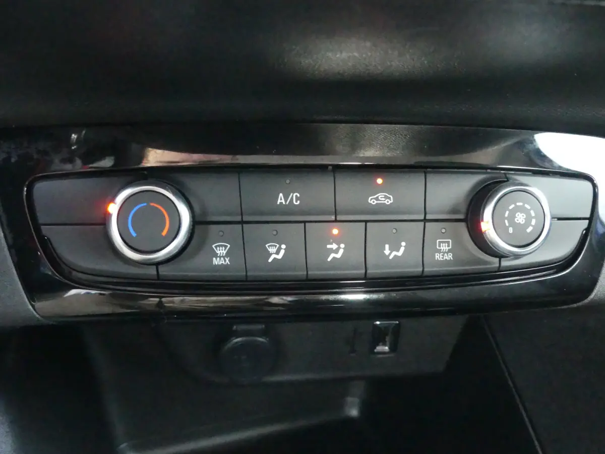 1.2 Level 2 | AIRCO | CRUISE | APPLE CARPLAY / ANDROID AUTO | LMV 16" |