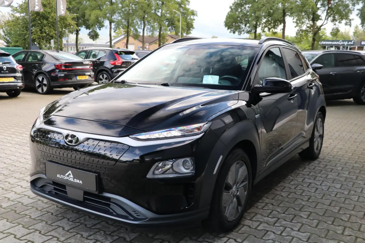 EV Fashion 64 kWh Headup Display AdaptiveCruise AppleCarplay Camera Warmtepomp SOH100% 132000KM BJ2020