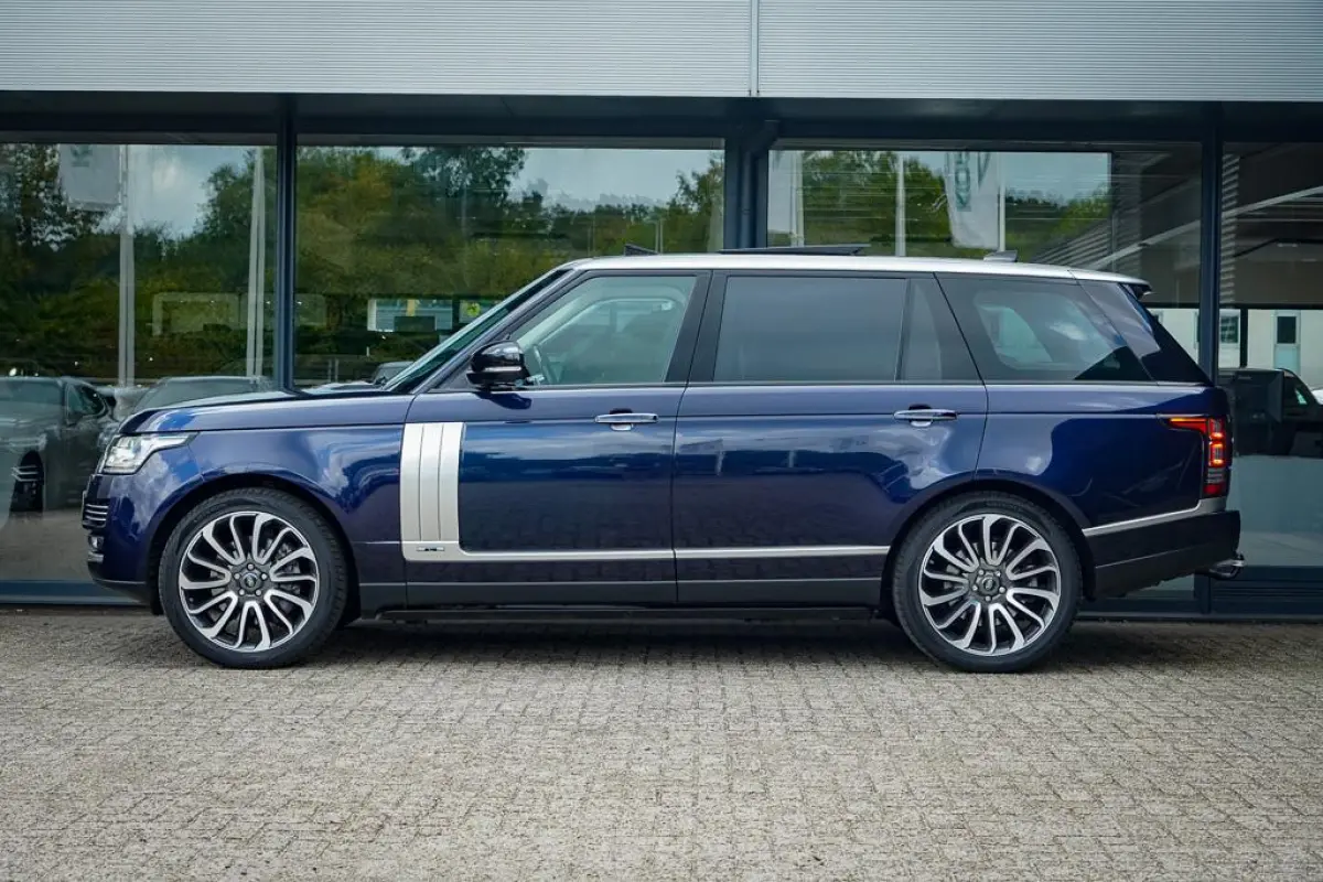 4.4 SDV8 Autobiography LWB / Pano / Trekhaak / NL Auto