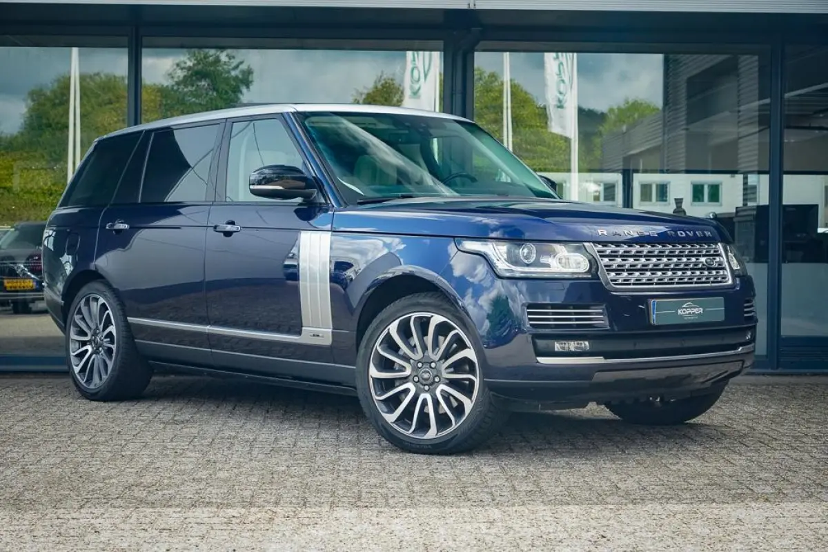 4.4 SDV8 Autobiography LWB / Pano / Trekhaak / NL Auto