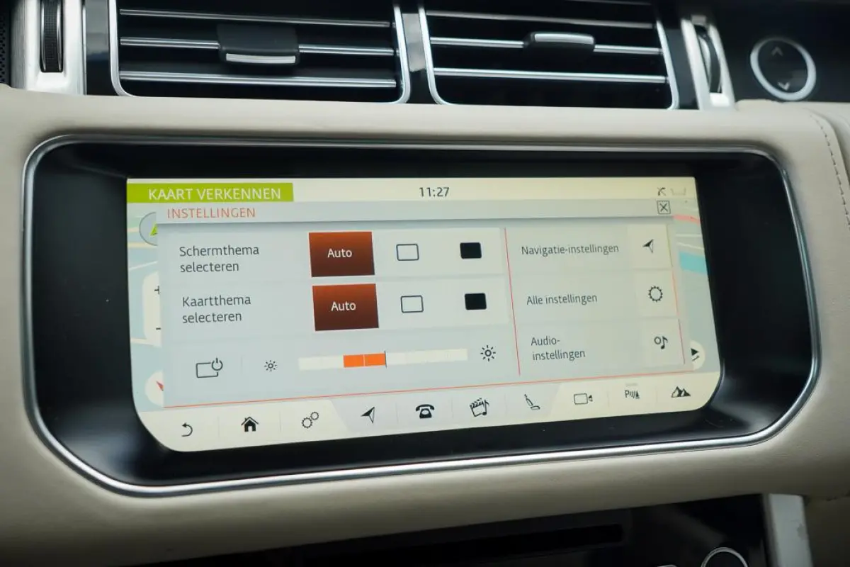 4.4 SDV8 Autobiography LWB / Pano / Trekhaak / NL Auto