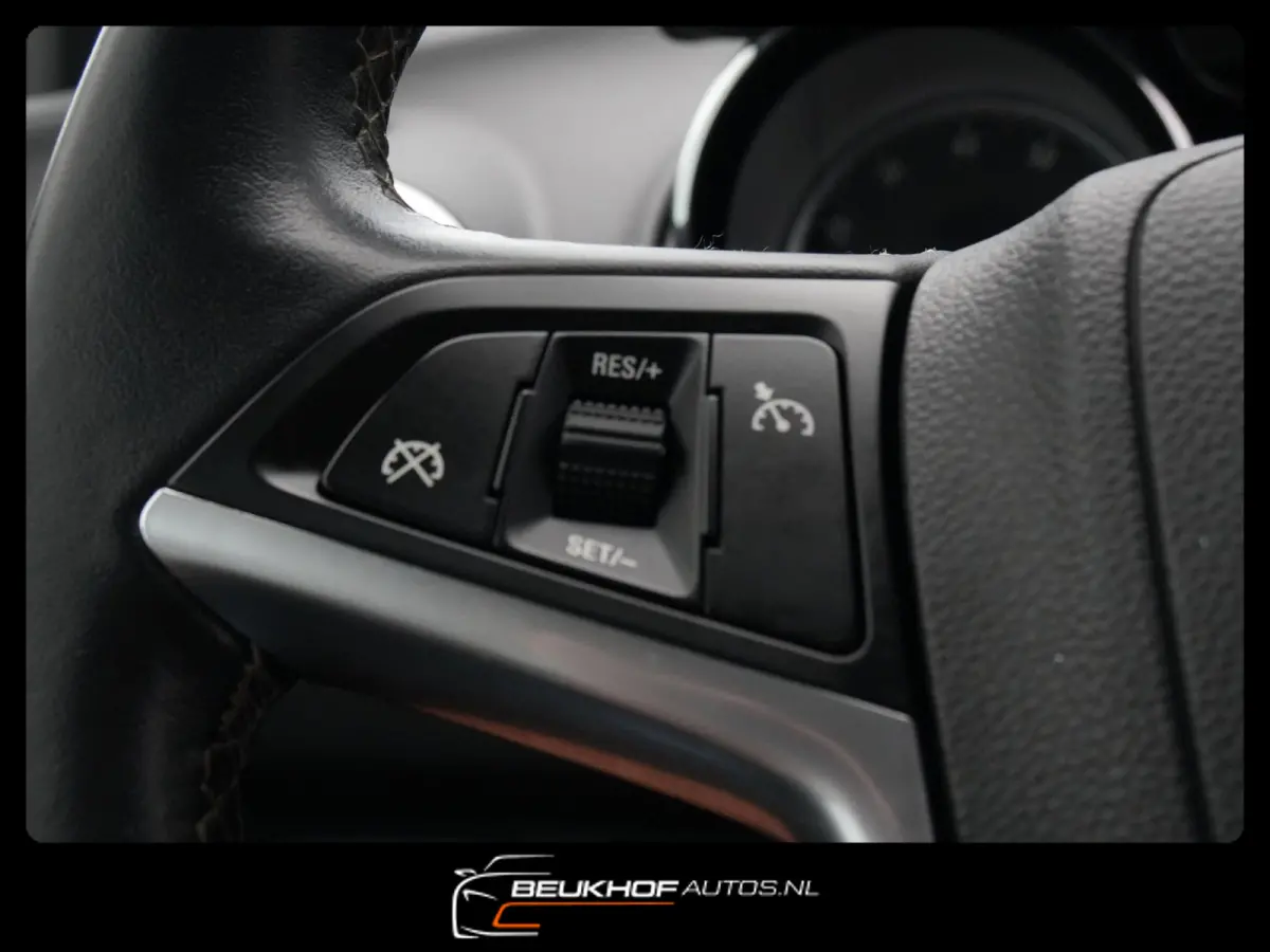 1.4 Turbo Automaat Cruis Control Navigatie Airco