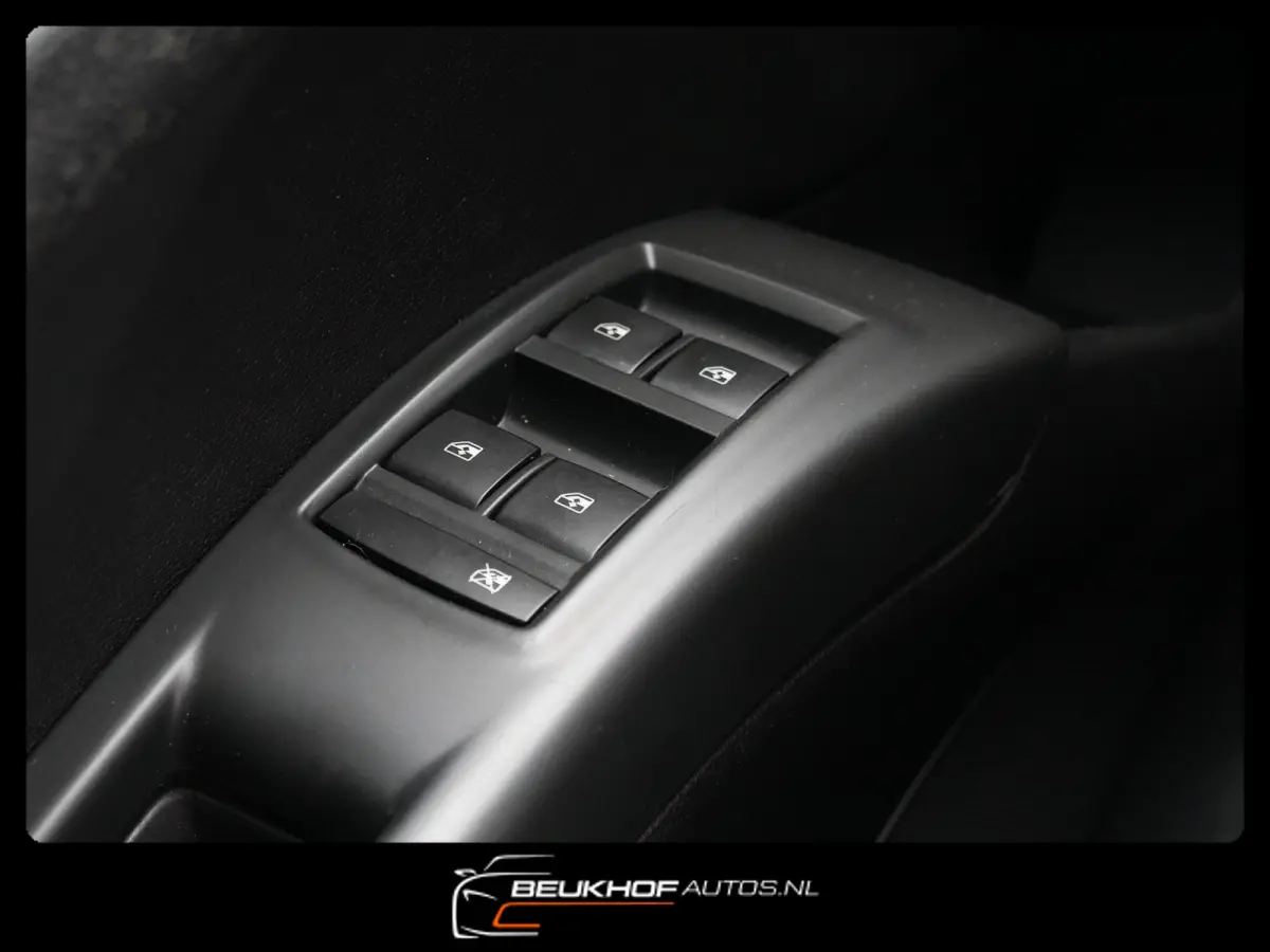 1.4 Turbo Automaat Cruis Control Navigatie Airco