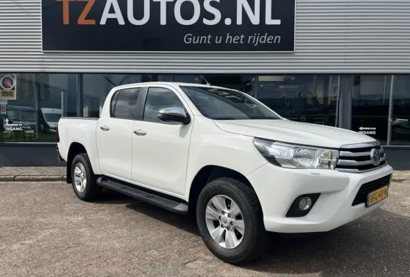 2.4 D-4D-F Double Cab Professional