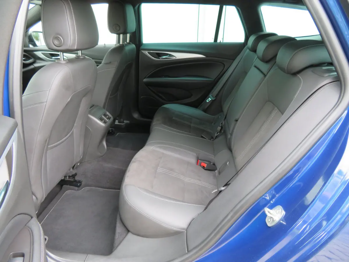 1.5 CDTI Ultimate LEDER/ALCANTARA-CLIMA-NAVI-TREKHAAK